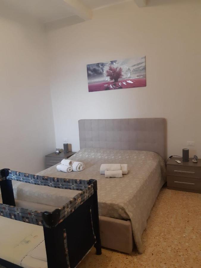Casa Erica Apartment ปอร์โตเชซาเรโอ ภายนอก รูปภาพ